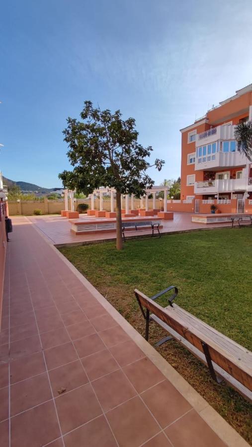 Apartamento Planta Baja Con Piscina دينايا المظهر الخارجي الصورة